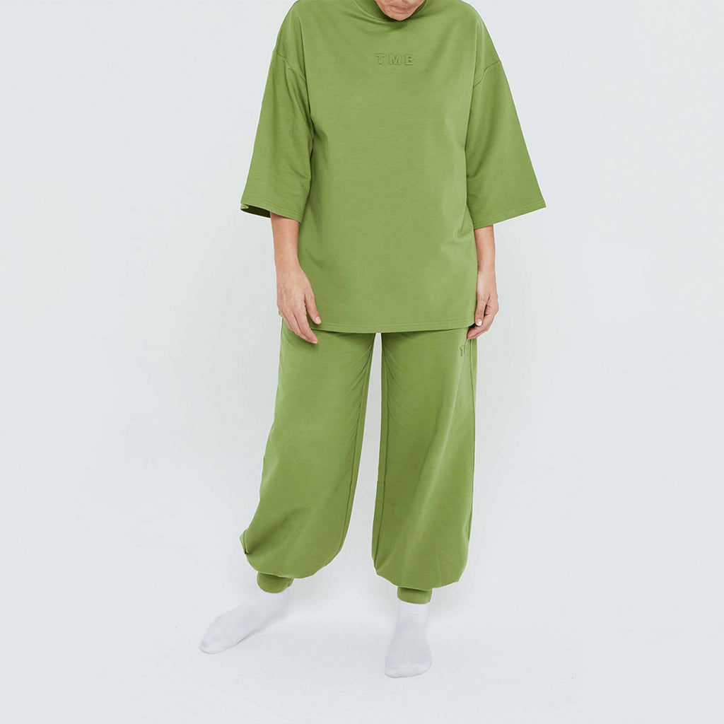 Set: Cosy T-Shirt  & Volume Pants