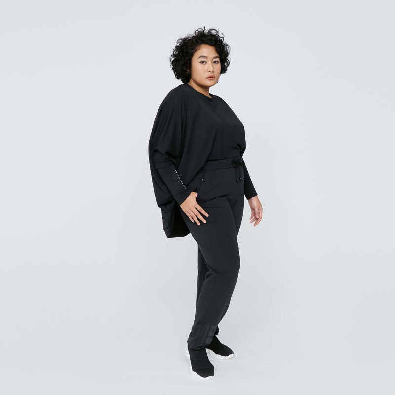 Set: Batwing Top & Jogger + Complimentary Tubular Scarf